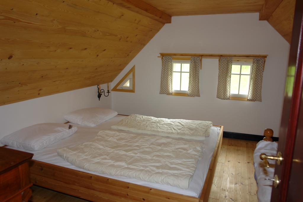 Chata Hugo - 3 Retreat Apartments Tanvald Eksteriør bilde