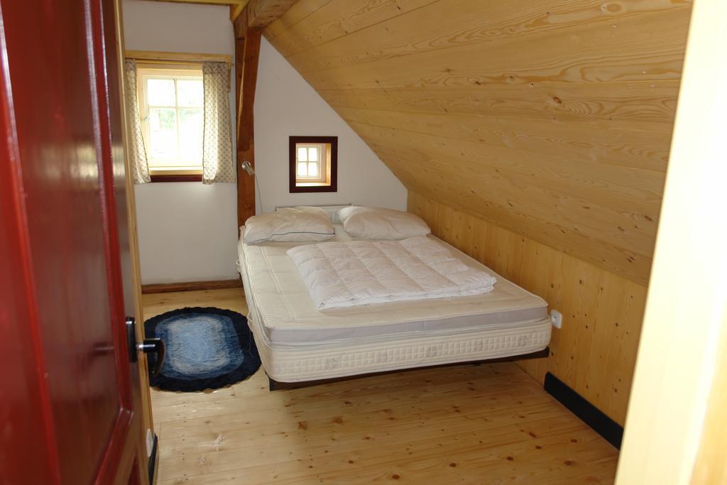 Chata Hugo - 3 Retreat Apartments Tanvald Eksteriør bilde